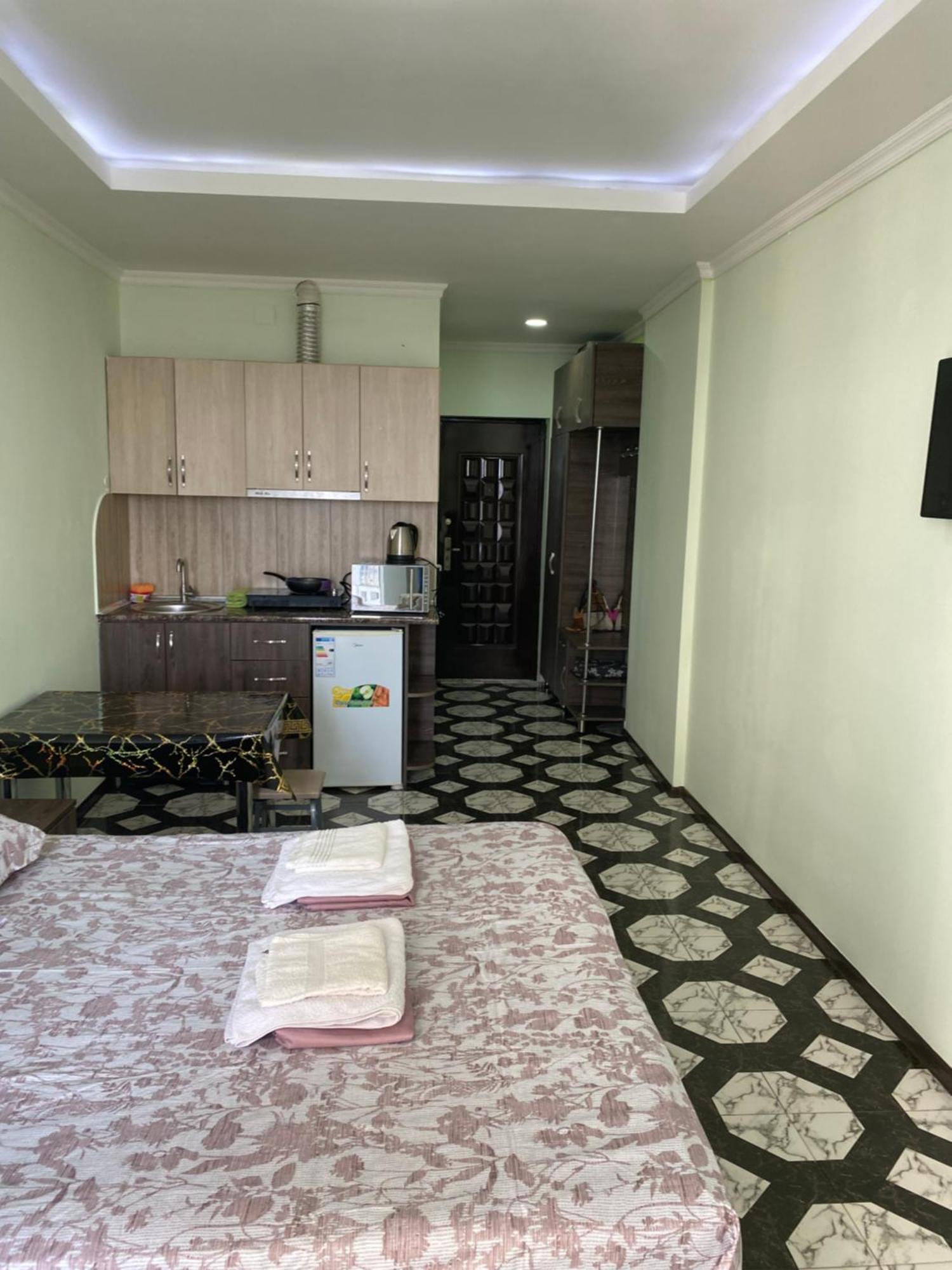 Apartment Maho Batumi Zewnętrze zdjęcie